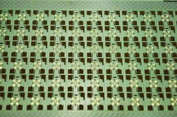 1591855856673996.jpg 盲埋孔PCB板.jpg